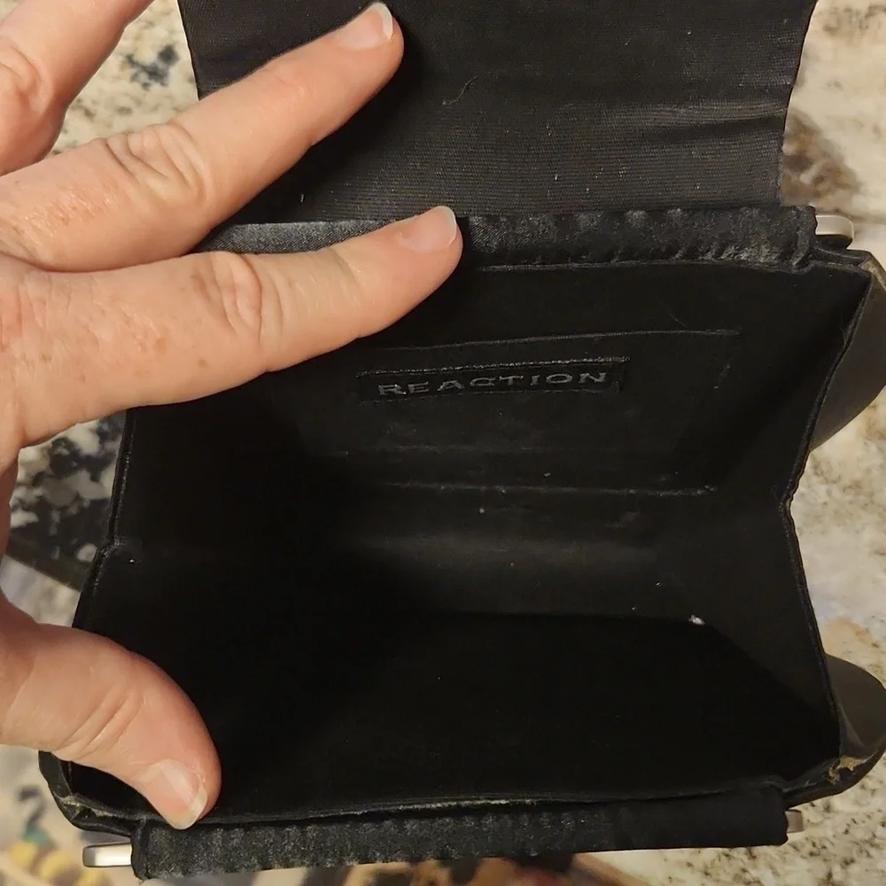 Reaction Kenneth Cole black bag metal hand strap evening bag mini bag Purse